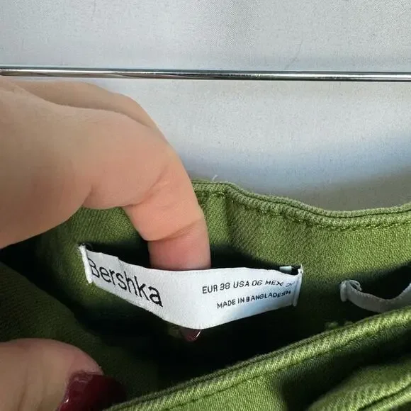 Bershka Micro 90s Buckle Detail Low Rise Ultra Mini Skirt In Khaki Green Size 6 - Picture 9 of 13